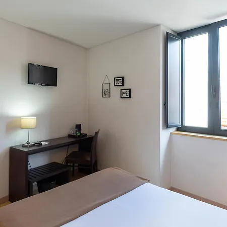 オテル ヴィトーリア 3*