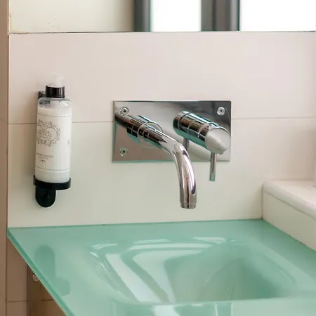 オテル ヴィトーリア 3* コインブラ