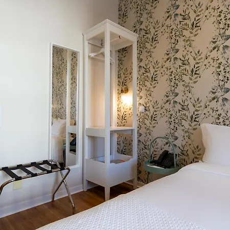 Vitoria Hotel 3*