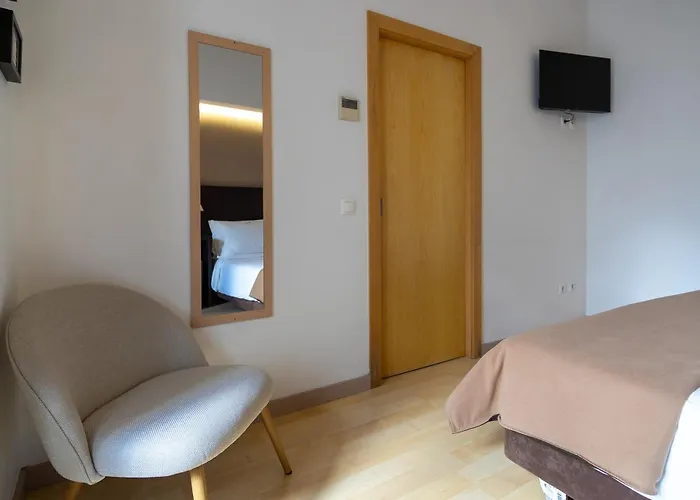 Vitoria 3*