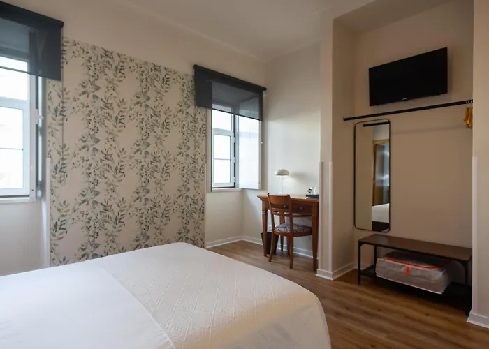 Vitoria 3* كويمبرا